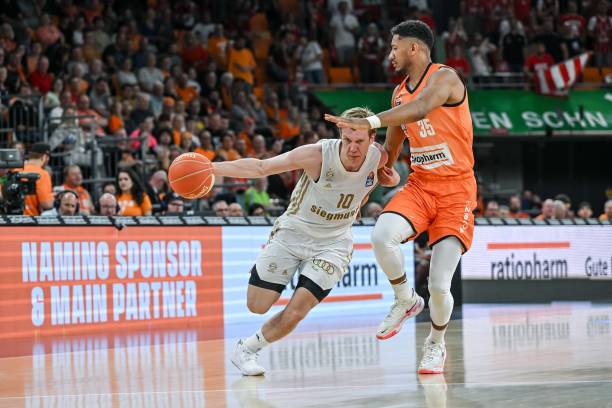 确保在关键 确保在关键